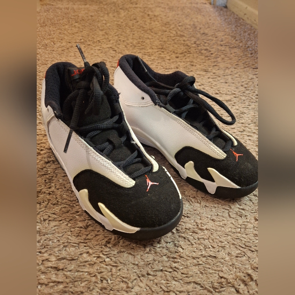 Cute Black/White/Red Jordan 14 Retro GS size 13c